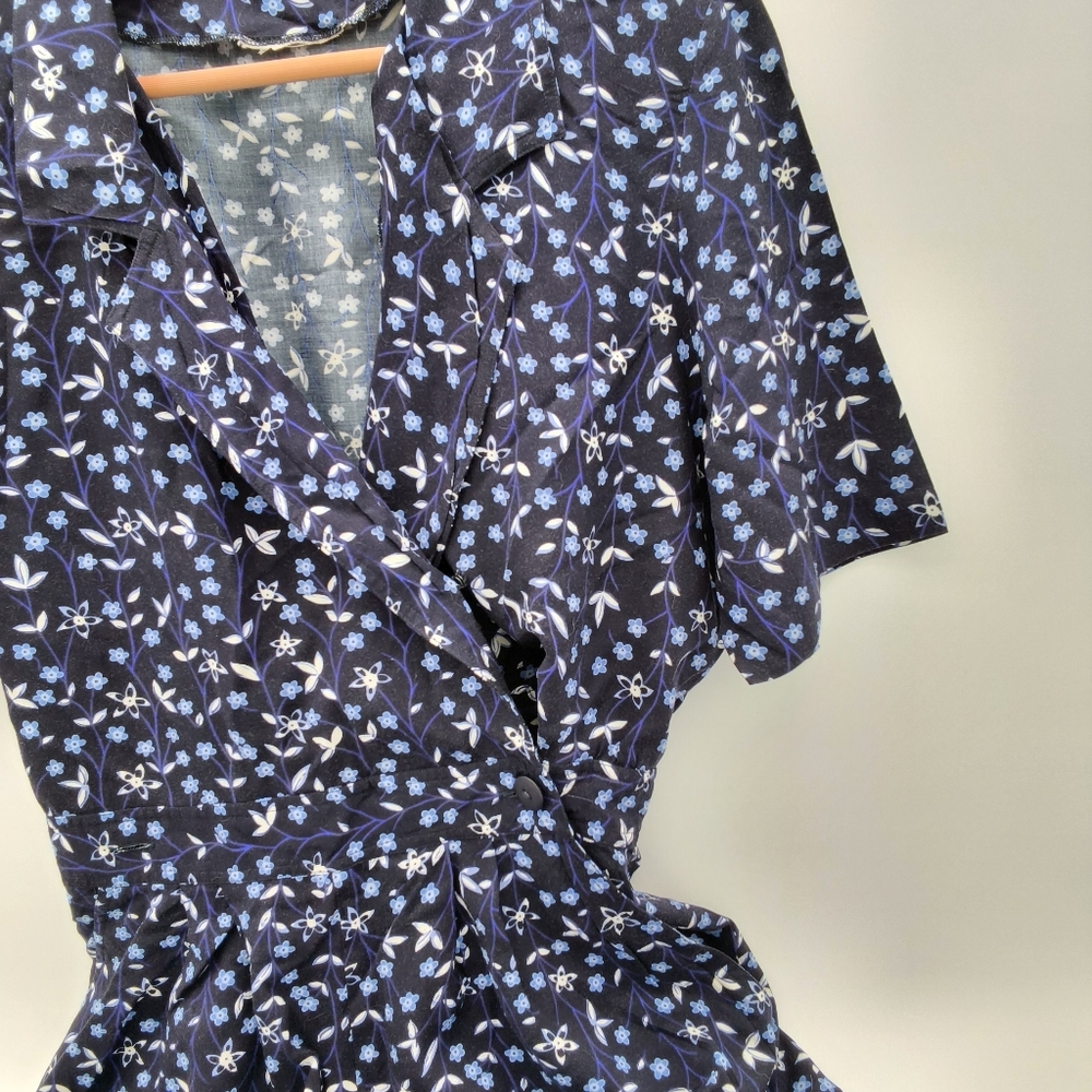Vintage 1990s Navy Blue Floral Short Sleeve Romper - Picture 5 of 10